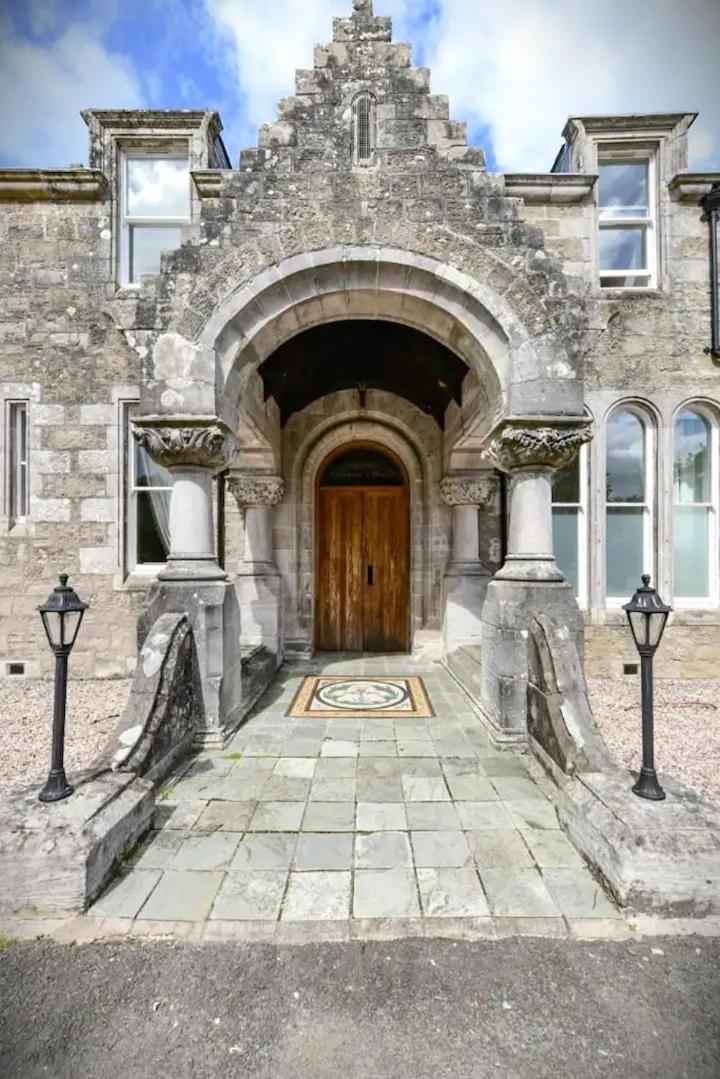 Lomond Castle Penthouse Apartment Luss Exterior photo